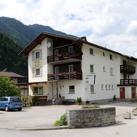 Hotel Haus Gamsblick Umhausen Exteriér fotografie
